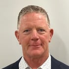 Dan Headshot cropped