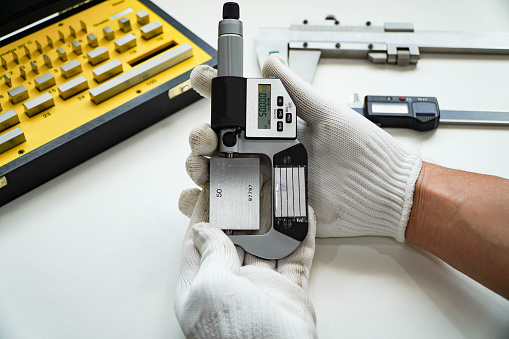 emi-industries-served-scientific-instruments-testing-metrology